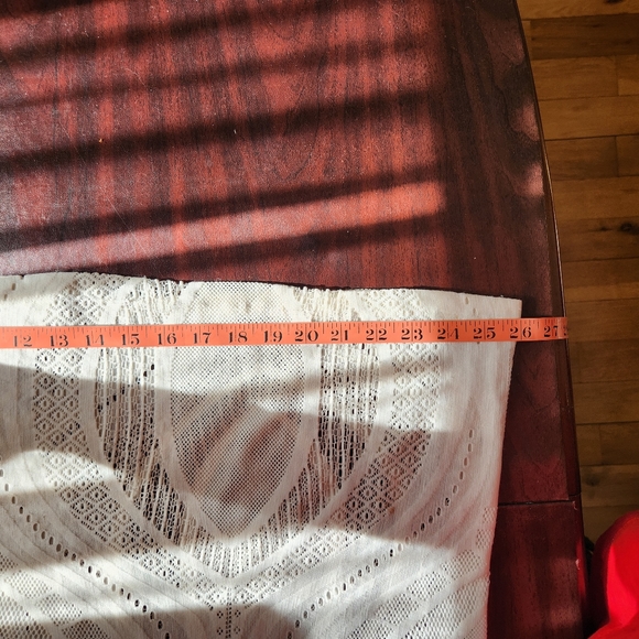 J balvin Beach cover up, cream off white, size Xl - Picture 3 of 11